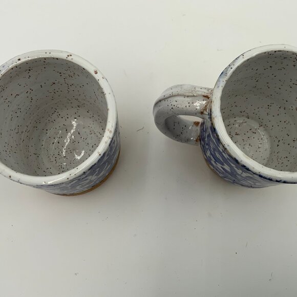 (2) Handcrafted Blue and White Floral Transferware White Speckled Coffee Mugs - Picture 7 of 13